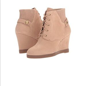 Micheal Kors Carrigan Wedge